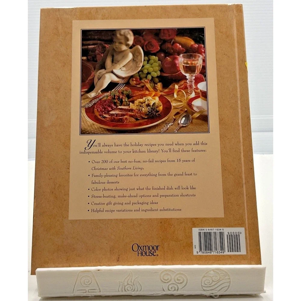 Christmas‎ with Southern Living Cookbook by Oxmoor House Hardcover